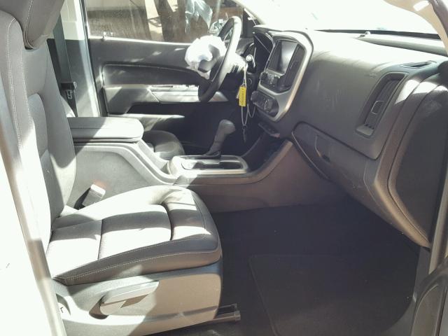 1GCGTCEN7J1265148 - 2018 CHEVROLET COLORADO L SILVER photo 5