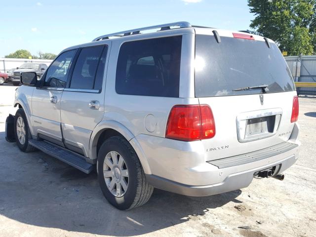 5LMFU28R93LJ41884 - 2003 LINCOLN NAVIGATOR Braun Foto 3