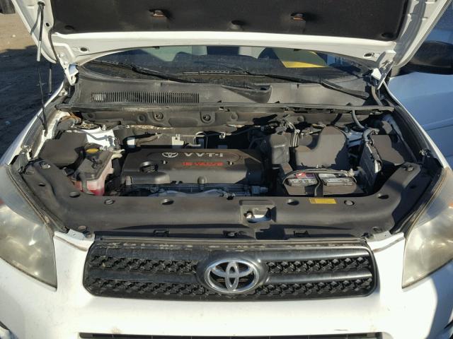 JTMBD33V286089567 - 2008 TOYOTA RAV4 WHITE photo 7