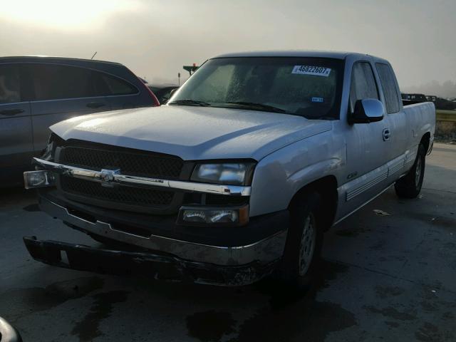 2GCEC19T811213574 - 2001 CHEVROLET SILVERADO GRAY photo 2