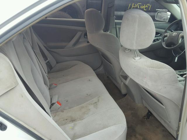 4T1BE46K09U331933 - 2009 TOYOTA CAMRY BASE SILVER photo 6