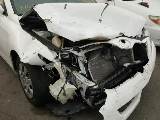4T4BF3EK3AR015946 - 2010 TOYOTA CAMRY BASE WHITE photo 9