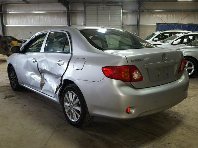 JTDBL40E09J016998 - 2009 TOYOTA COROLLA SILVER photo 3