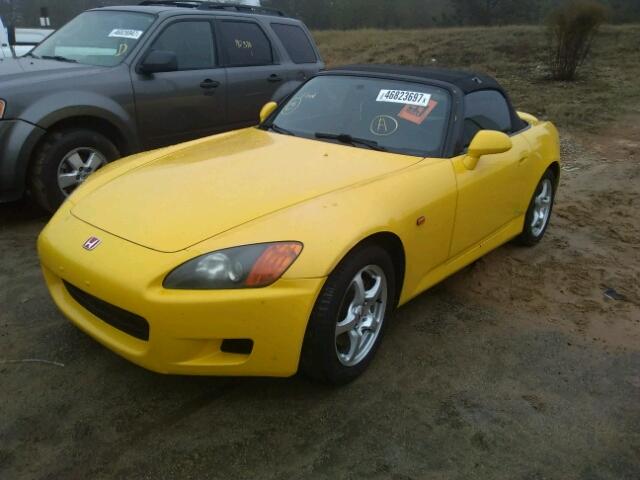 JHMAP114X2T000076 - 2002 HONDA S2000 YELLOW photo 2