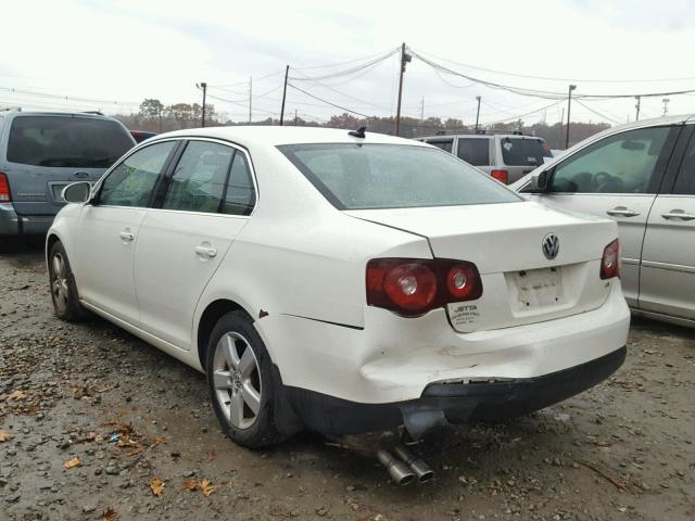 3VWRZ71K88M031864 - 2008 VOLKSWAGEN JETTA SE WHITE photo 3