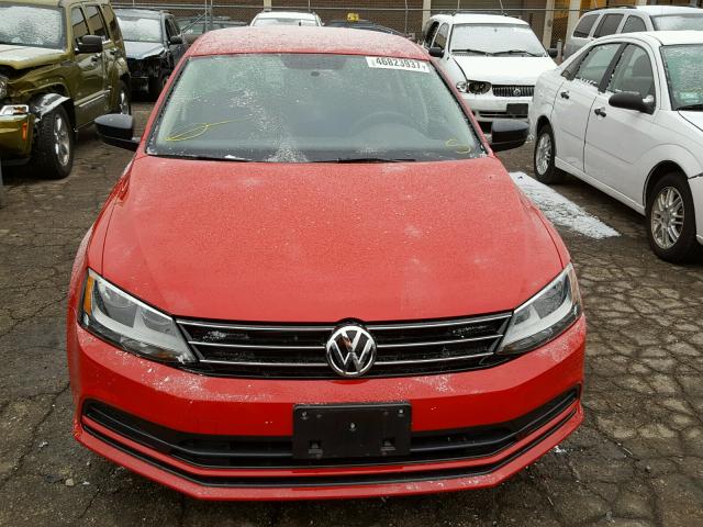 3VWD17AJ2FM321796 - 2015 VOLKSWAGEN JETTA SE RED photo 9