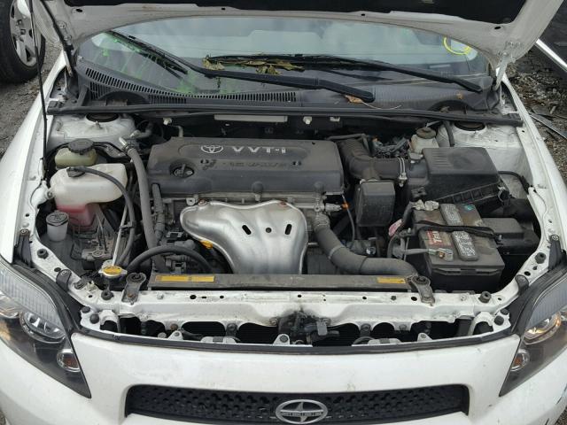 JTKDE3B75A0321380 - 2010 TOYOTA SCION TC WHITE photo 7