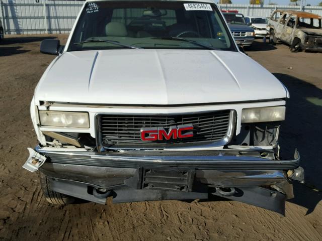 1GKEK13R5WJ720109 - 1998 GMC YUKON WHITE photo 9