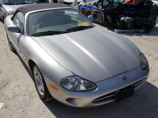 SAJGX2041XC040302 - 1999 JAGUAR XK8 SILVER photo 1