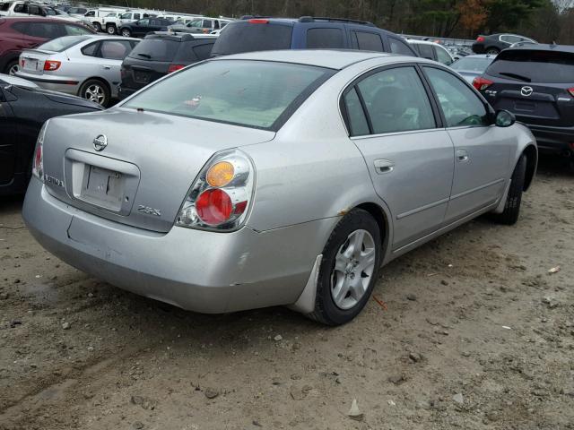 1N4AL11D94C131716 - 2004 NISSAN ALTIMA BAS SILVER photo 4