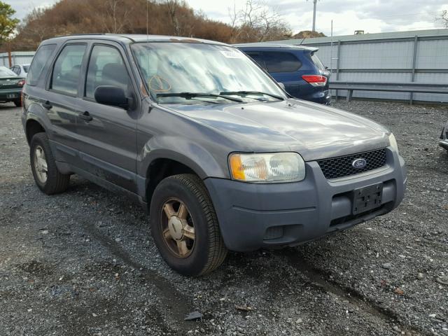 1FMYU02124DA03795 - 2004 FORD ESCAPE XLS GRAY photo 1