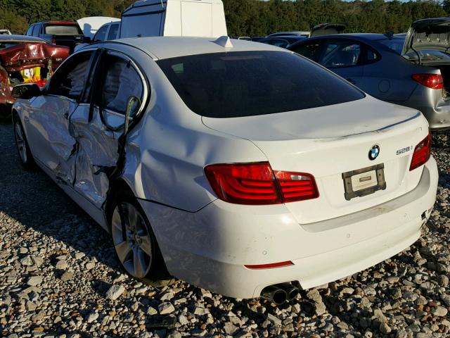 WBAXG5C54CC593828 - 2012 BMW 528 I WHITE photo 3