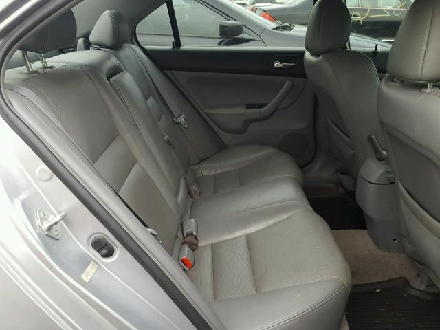 JH4CL96804C019737 - 2004 ACURA TSX SILVER photo 6