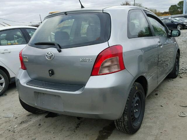 JTDJT923075042852 - 2007 TOYOTA YARIS GRAY photo 4