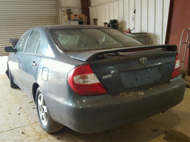 4T1BE32K72U583846 - 2002 TOYOTA CAMRY LE 绿色 照片 3