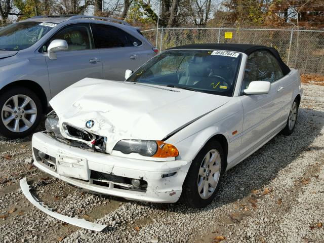 WBABS33461JY50694 - 2001 BMW 325 WHITE photo 2