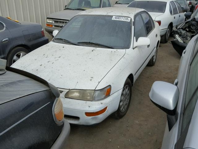 1NXBB02E7TZ370818 - 1996 TOYOTA COROLLA DX WHITE photo 2