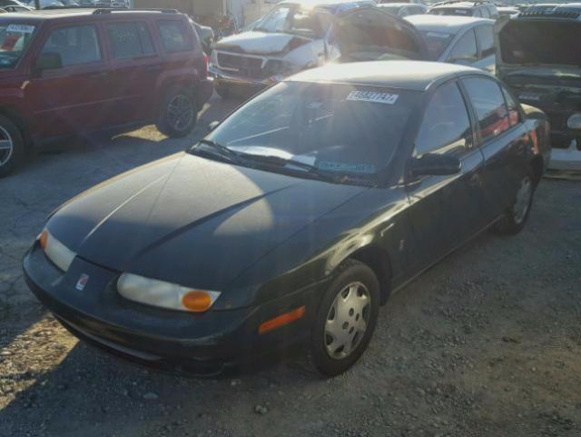 1G8ZH54832Z219363 - 2002 SATURN SL1 GREEN photo 2