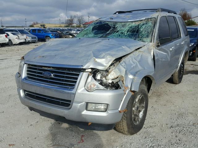 1FMEU7DE4AUA81499 - 2010 FORD EXPLORER X SILVER photo 2