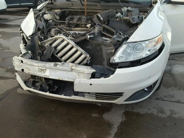 1LNHL9DR7AG609789 - 2010 LINCOLN MKS WHITE photo 7