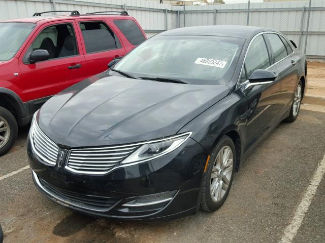 3LN6L2G99ER831226 - 2014 LINCOLN MKZ BLACK photo 2