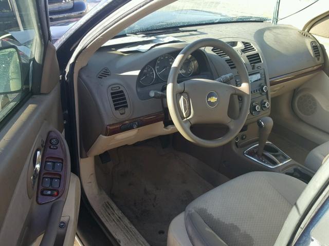 1G1ZS57FX7F266828 - 2007 CHEVROLET MALIBU LS BLUE photo 9