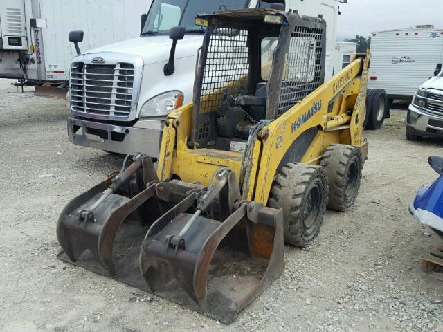 KSS080 - 2012 KOMATSU SK1020 YELLOW photo 2