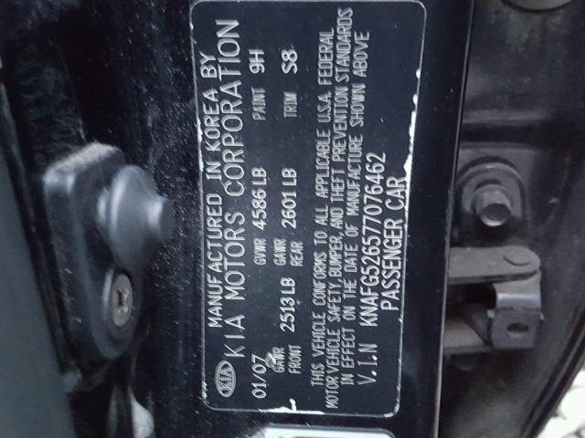 KNAFG526577076462 - 2007 KIA RONDO LX BLACK photo 10