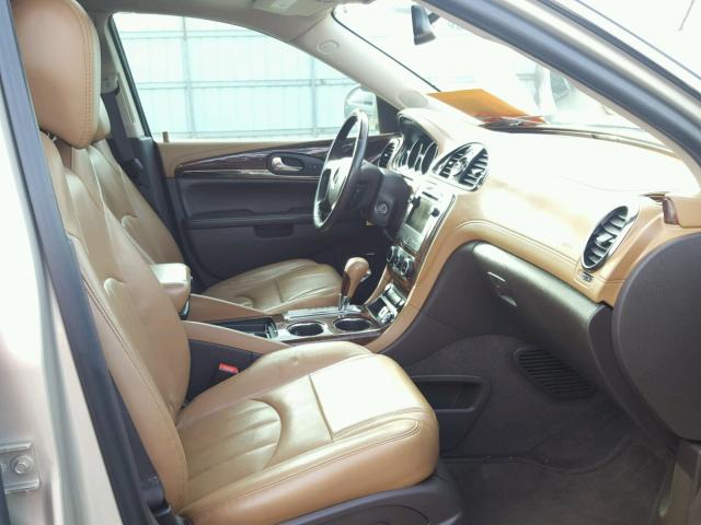 5GAKRBKD3GJ149437 - 2016 BUICK ENCLAVE TAN photo 5