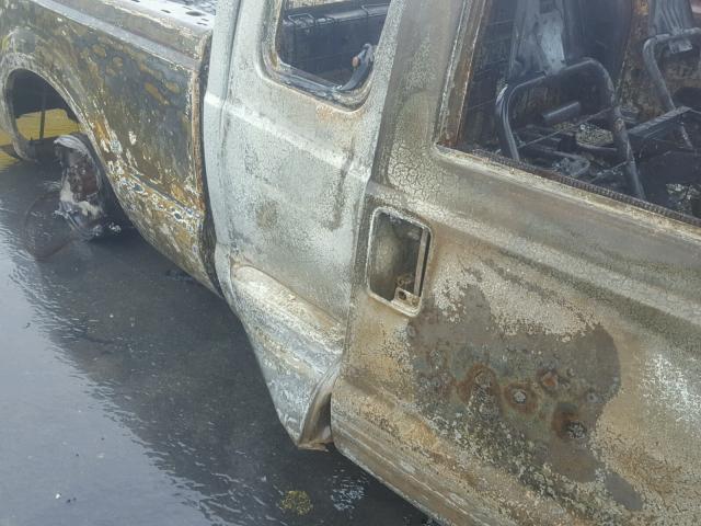 1FTNX20F1YEA24579 - 2000 FORD F250 SUPER BURN photo 10