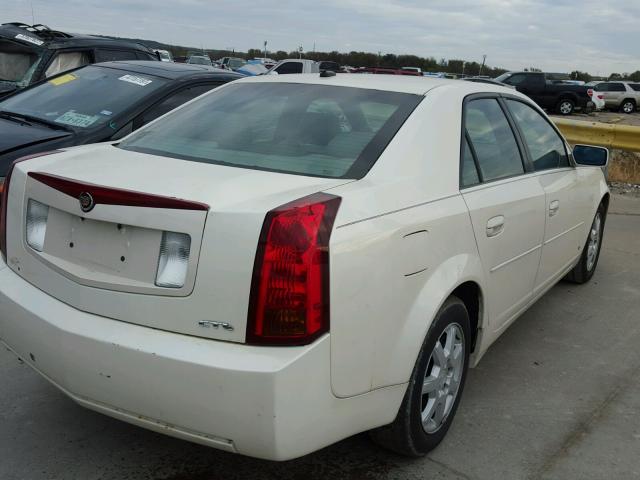 1G6DM57T560113361 - 2006 CADILLAC CTS WHITE photo 4