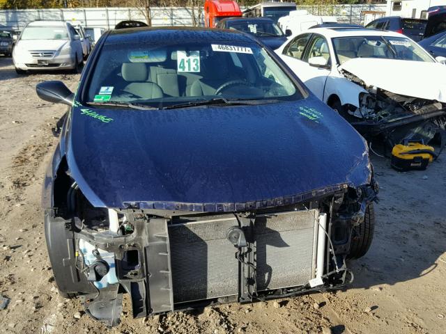 5NPEB4AC2DH587083 - 2013 HYUNDAI SONATA GLS BLUE photo 9