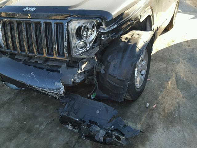 1C4PJLAK8CW101141 - 2012 JEEP LIBERTY SP BLACK photo 9