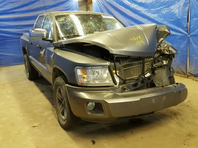 1D7HW48N18S560673 - 2008 DODGE DAKOTA QUA GRAY photo 1