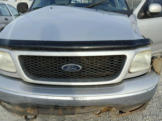 1FTRW08L73KD28450 - 2003 FORD F150 SUPER SILVER photo 7