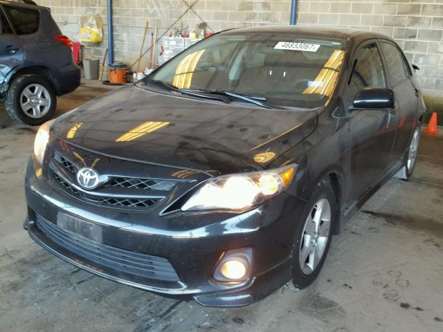 5YFBU4EE5DP132224 - 2013 TOYOTA COROLLA BA BLACK photo 2