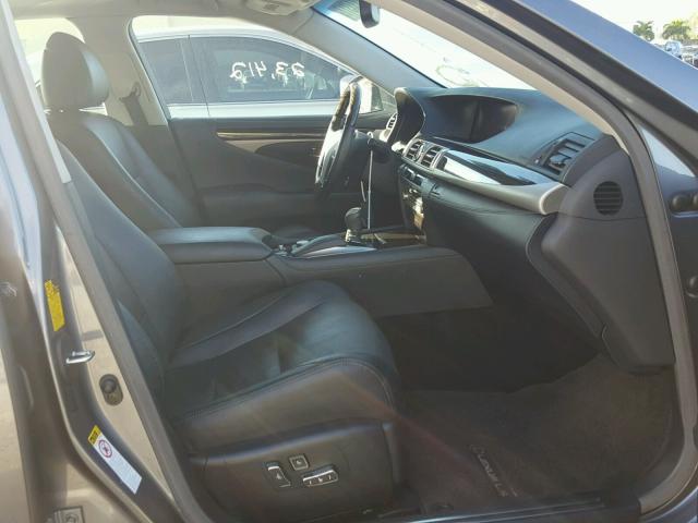 JTHBL5EFXD5114119 - 2013 LEXUS LS Gris photo 5