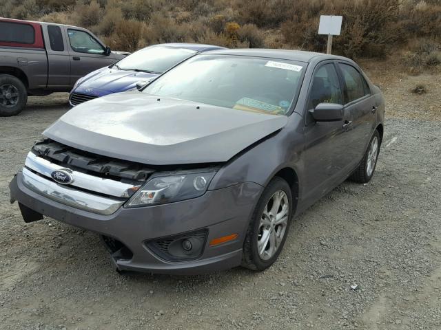 3FAHP0HA0CR402204 - 2012 FORD FUSION SE GRAY photo 2