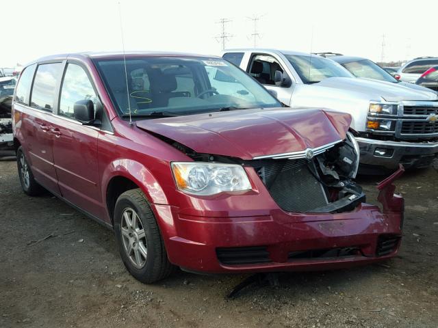 2A4RR2D1XAR374659 - 2010 CHRYSLER TOWN & COU MAROON photo 1