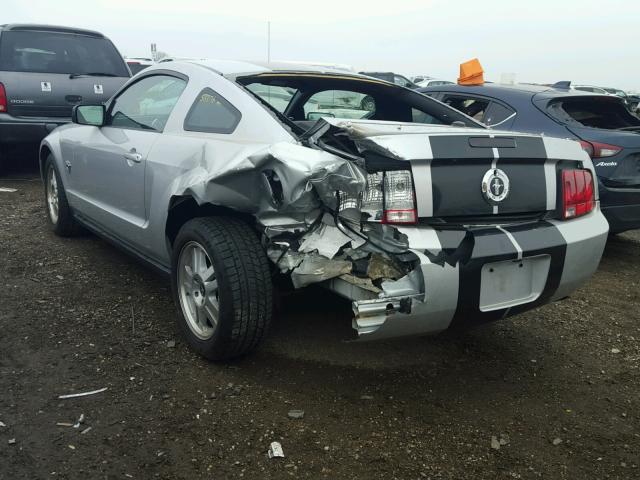 1ZVHT80N695113243 - 2009 FORD MUSTANG SILVER photo 3