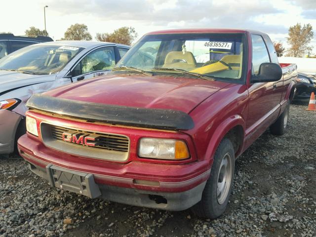 1GTCS1948T8522609 - 1996 GMC SONOMA RED photo 2