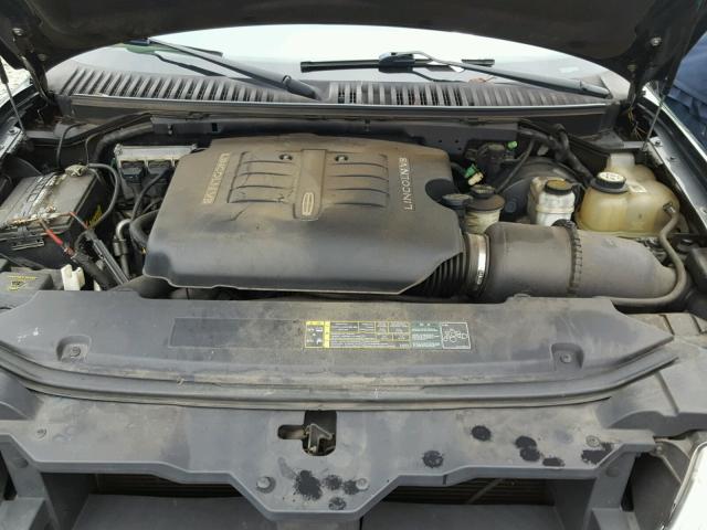 5LMFU27R74LJ28621 - 2004 LINCOLN NAVIGATOR BLACK photo 7