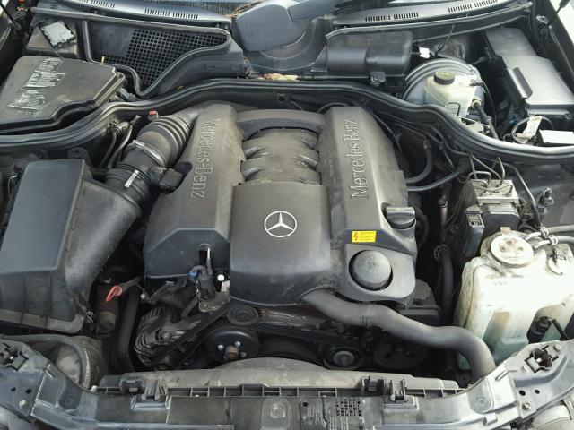 WDBJF65J41B363719 - 2001 MERCEDES-BENZ E 320 BLACK photo 7