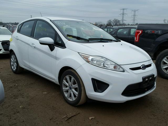 3FADP4EJ2CM216333 - 2012 FORD FIESTA SE WHITE photo 1