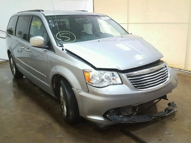 2C4RC1CG4ER425974 - 2014 CHRYSLER TOWN & COU SILVER photo 1