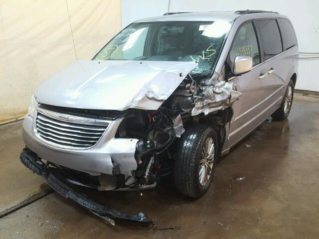 2C4RC1CG4ER425974 - 2014 CHRYSLER TOWN & COU SILVER photo 2