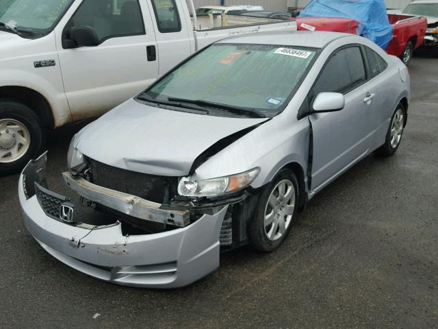 2HGFG12629H517260 - 2009 HONDA CIVIC LX SILVER photo 2