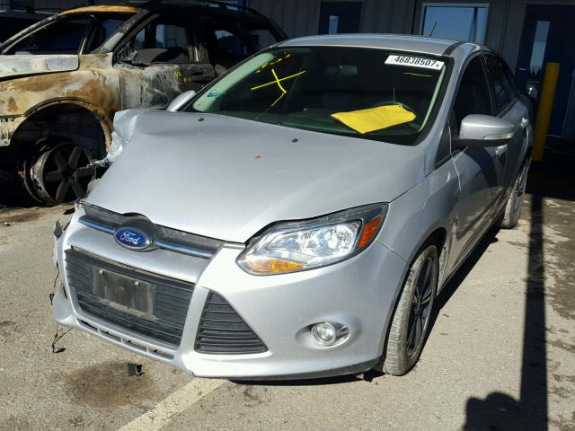 1FADP3F27EL312139 - 2014 FORD FOCUS SE SILVER photo 2