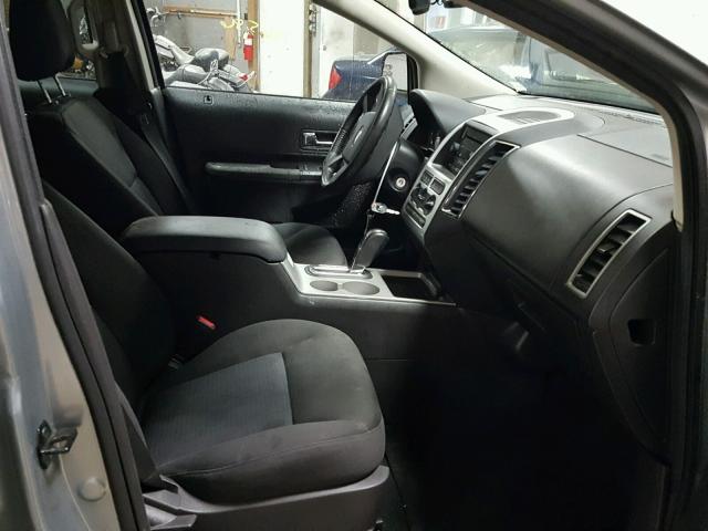 2FMDK48C07BB67609 - 2007 FORD EDGE Сріблястий фото 5