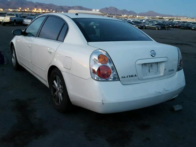 1N4AL11D83C277507 - 2003 NISSAN ALTIMA BAS WHITE photo 3